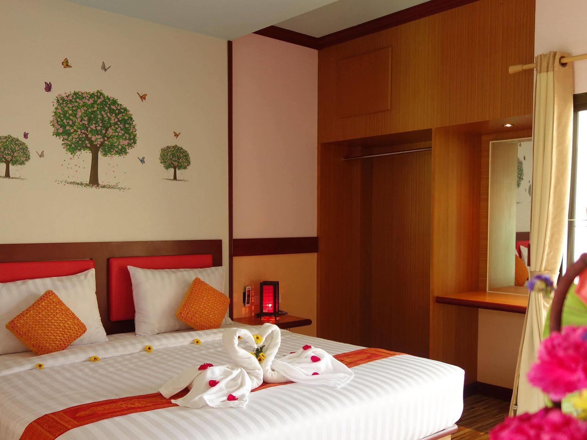 Airport Phuket Garden Resort Таланг Экстерьер фото